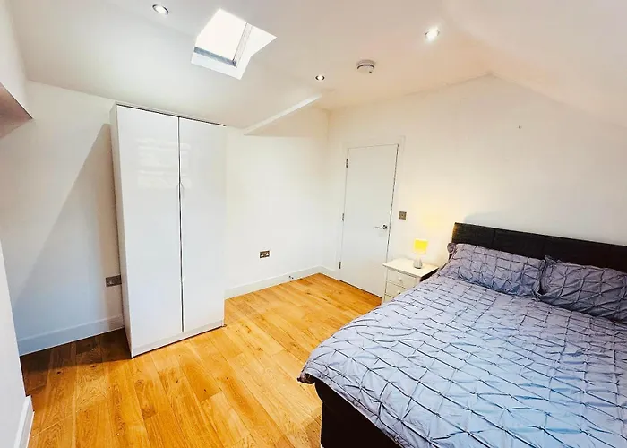 3 Bed 2 Bath Apartment Near Greenwich Park 6 Guests Maximum
