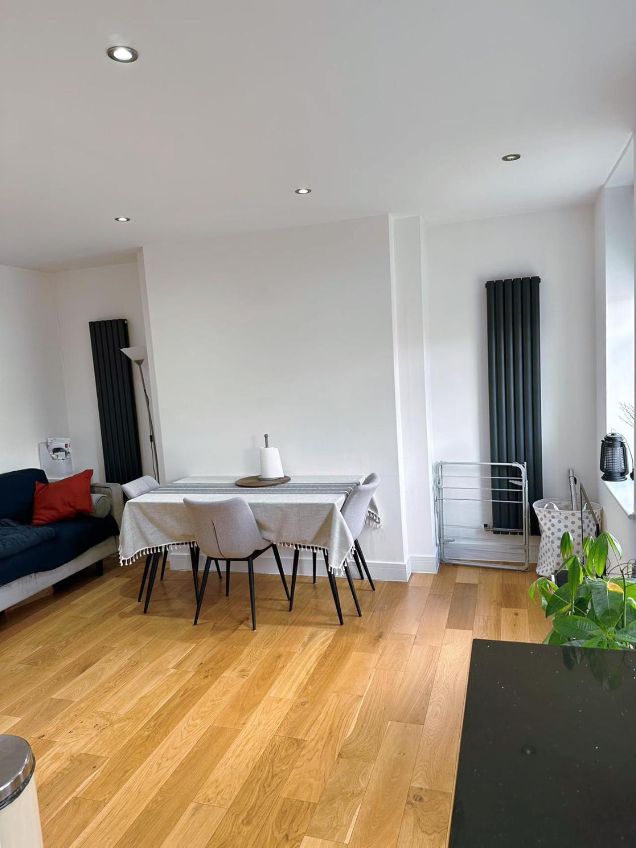 3 Bed 2 Bath Near Greenwich Park 6 Guests Maximum London